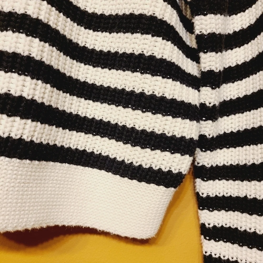 Sanctuary | Women's Black & White Harlowe Striped Hoodie (Size Small)